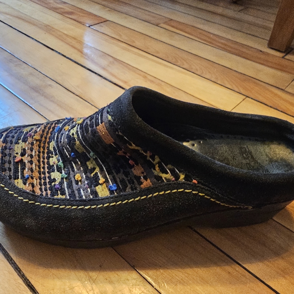 Dansko Embroidered Clogs - Picture 2 of 3